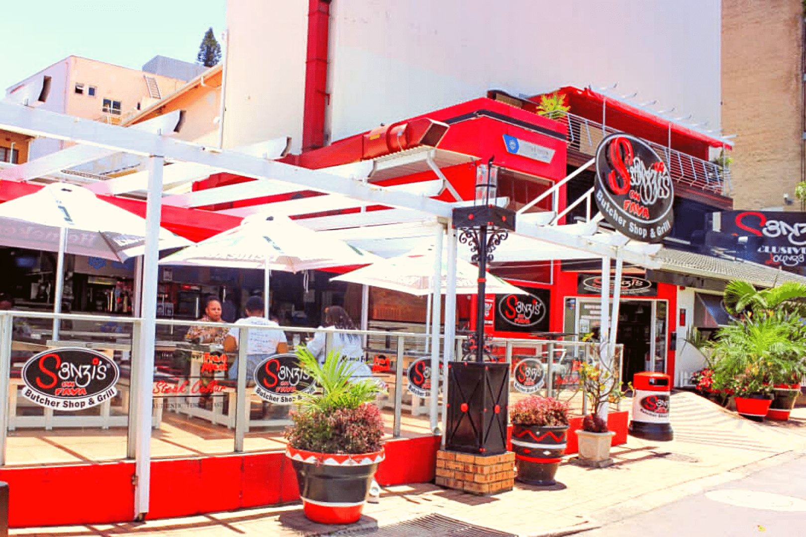 Senzi's  on Faya