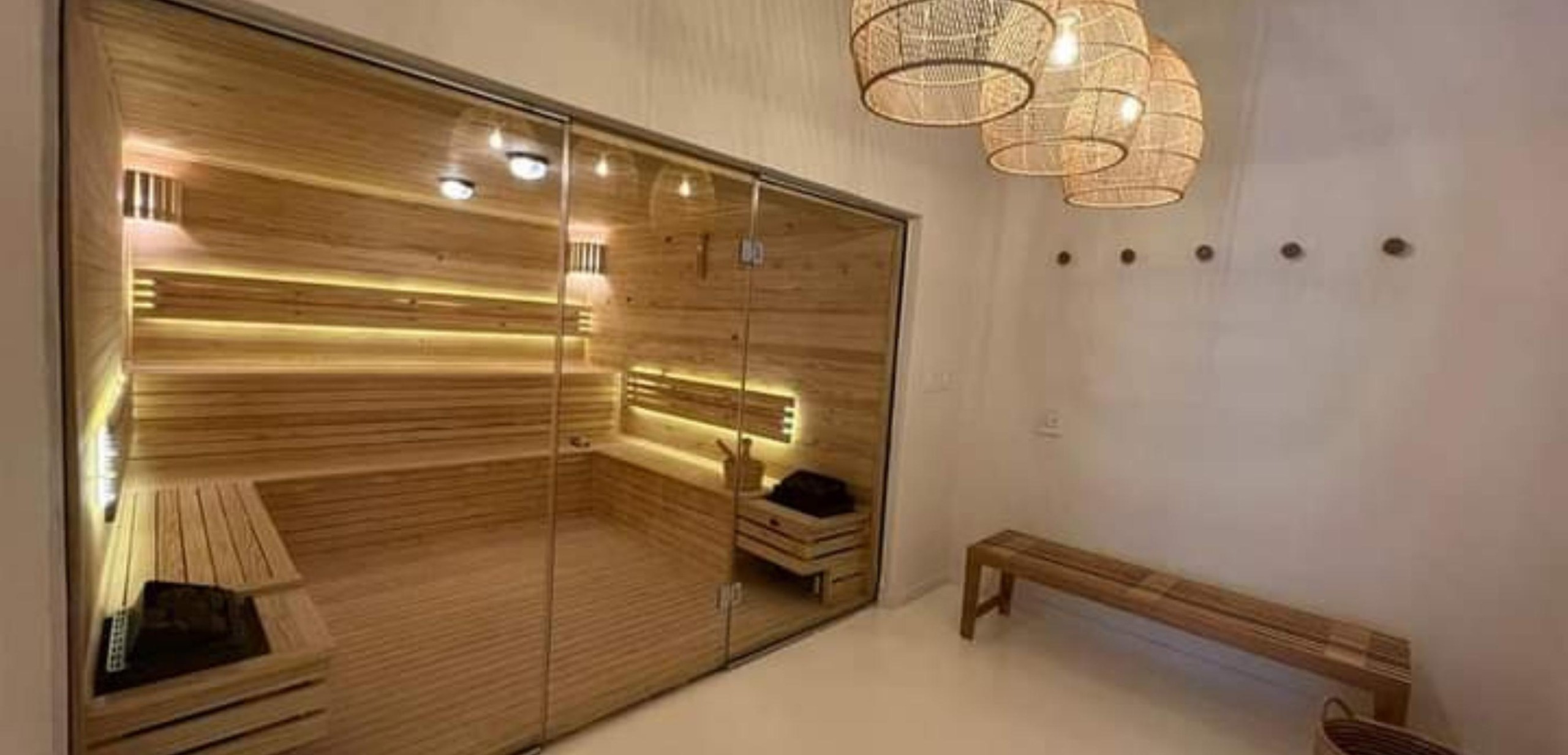 Lagoon Day Spa & Wellness Centre